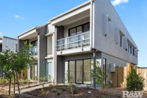 39 Eagle Parade, Rochedale, QLD 4123