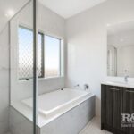 19 Pipet Crescent, Pallara, QLD 4110