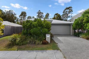 6 Bilson Street, Pallara, QLD 4110