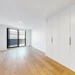 205/2 McCutcheon Street, Northcote, Vic 3070