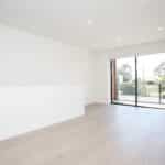 2/957 High Street, Reservoir, VIC 3073