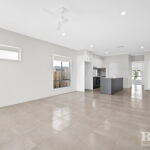 42 Rural Street, Park Ridge, QLD 4125