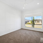 42 Rural Street, Park Ridge, QLD 4125