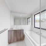 27 Ruchi Place, Wynnum West, QLD 4178
