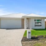 17 Magnetic Street, Morayfield, QLD 4506