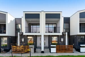 15 Oakview Walk, Clyde, VIC 3978