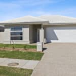 9 Alpine Street, Redland Bay, QLD 4165