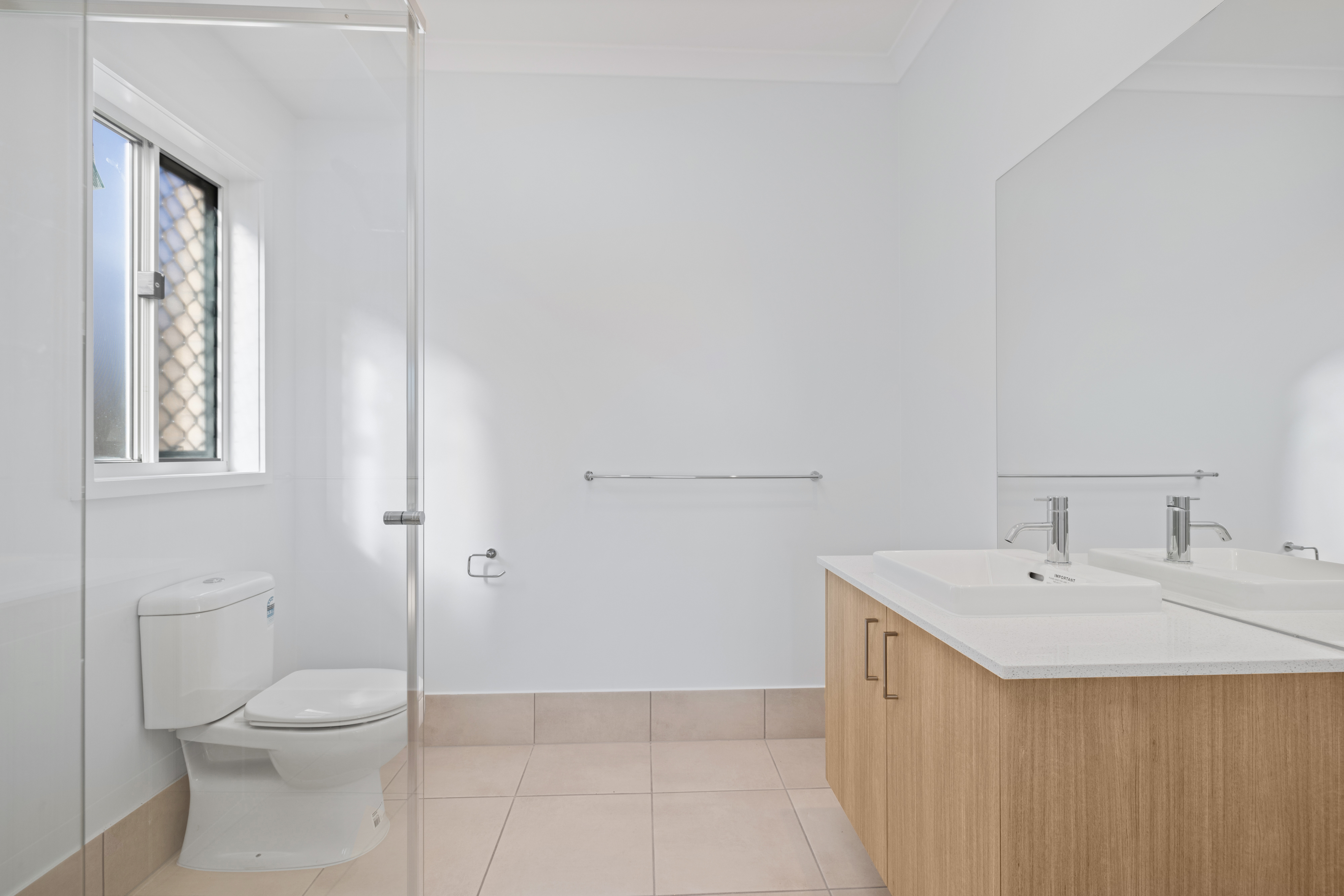 9 Alpine Street, Redland Bay, QLD 4165