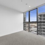 911/104 Easty Street, Phillip, ACT 2606