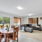 143 Middle Road, Hillcrest, QLD 4118