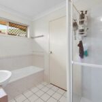 143 Middle Road, Hillcrest, QLD 4118