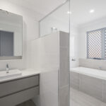 27 Davis Way, Walloon, QLD 4306