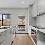 6 Swansea Road, Manor Lakes, VIC 3024