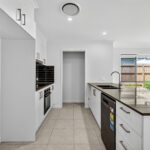 10 Celestial Road, Flagstone, QLD 4280