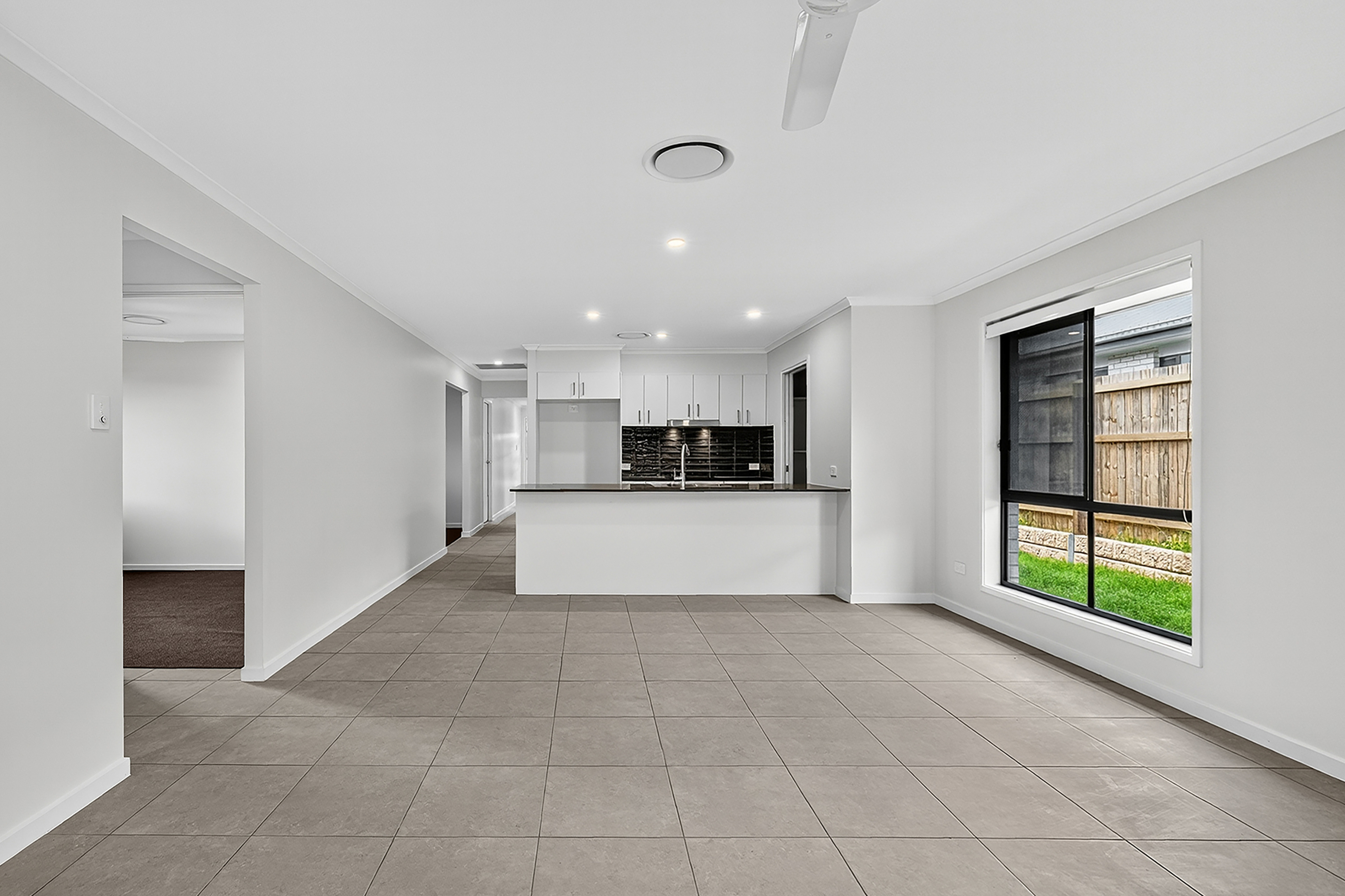 10 Celestial Road, Flagstone, QLD 4280