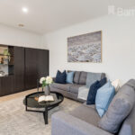 15 Hadley Lane, Craigieburn, VIC 3064