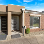 15 Hadley Lane, Craigieburn, VIC 3064