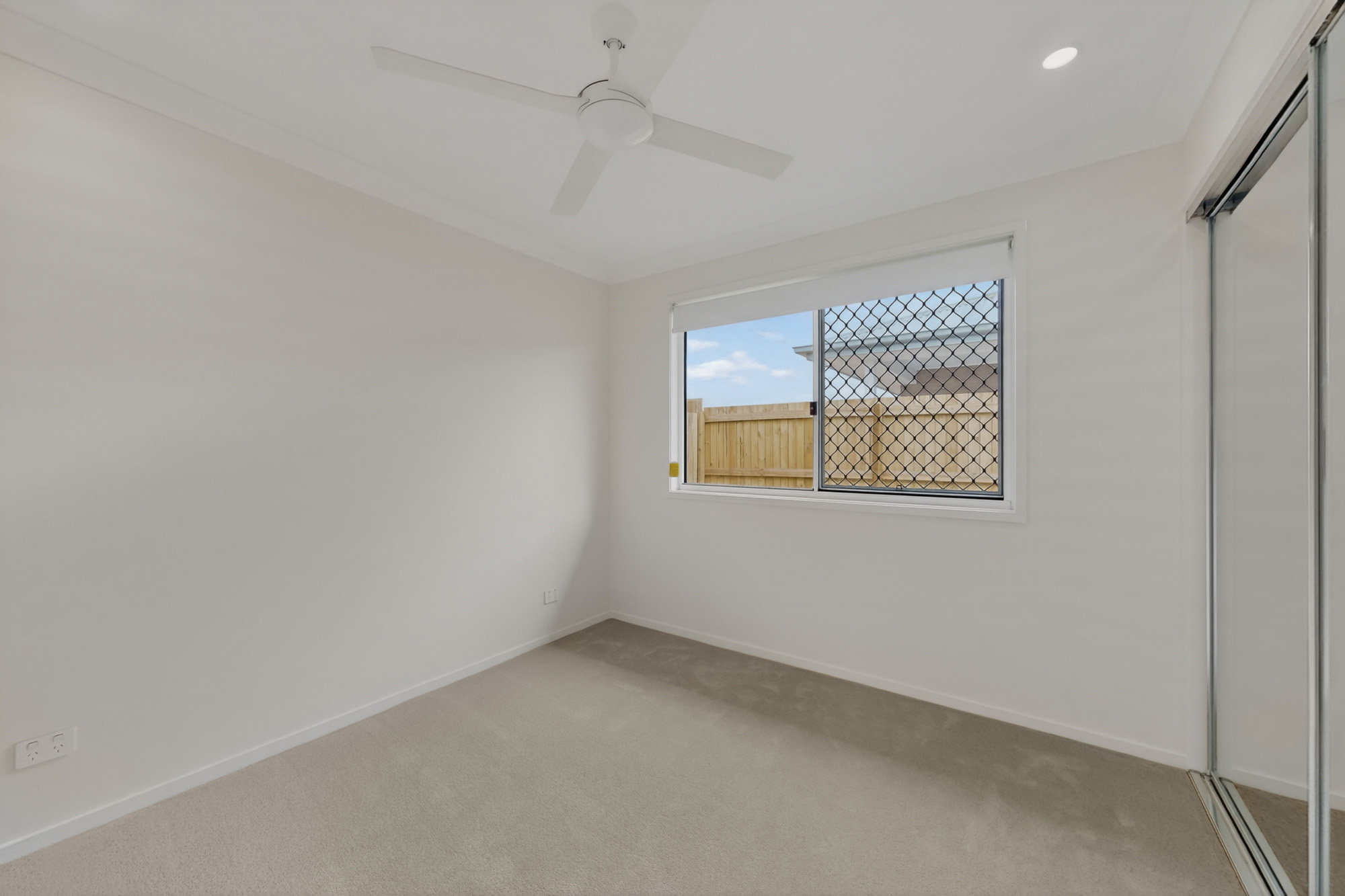 29 Sonder Street, White Rock, QLD 4306