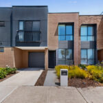 39 Cordhill Circuit, Aintree, VIC 3336