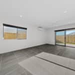 20 Flint Place, White Rock, QLD 4306