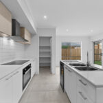 27 Hewett St, Walloon, QLD 4306
