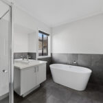 12 Bottlebrush Street, Mount Duneed, VIC 3217
