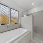 18 Flint Place, White Rock, QLD 4306