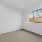 18 Flint Place, White Rock, QLD 4306