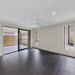 13 Napa Circuit, Holmview, QLD 4207