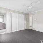 24 Elphinstone Street, Doolandella, QLD 4077